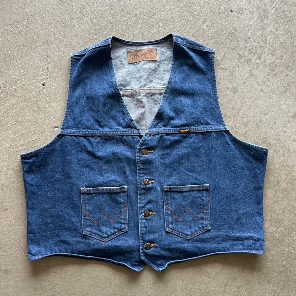 Vintage 70s Wrangler Denim Vest Size XL Blue Medium Wash Denim Western Jacket